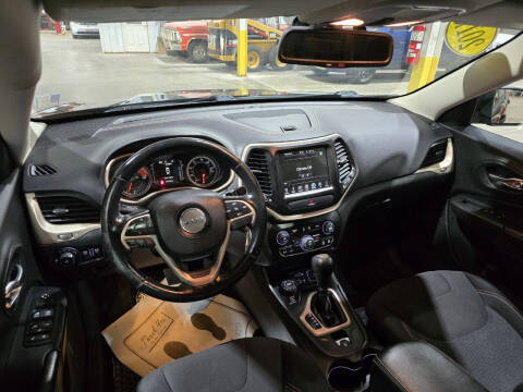 2017 Jeep Cherokee 75th Anniversary