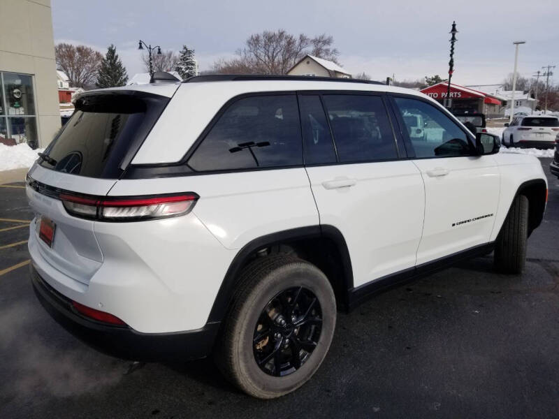 2024 Jeep Grand Cherokee Altitude X