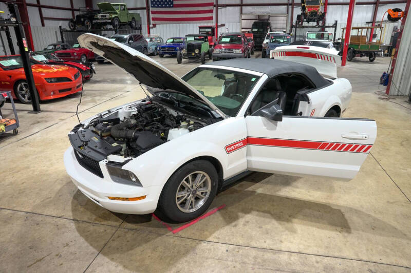 2005 Ford Mustang V6 Premium