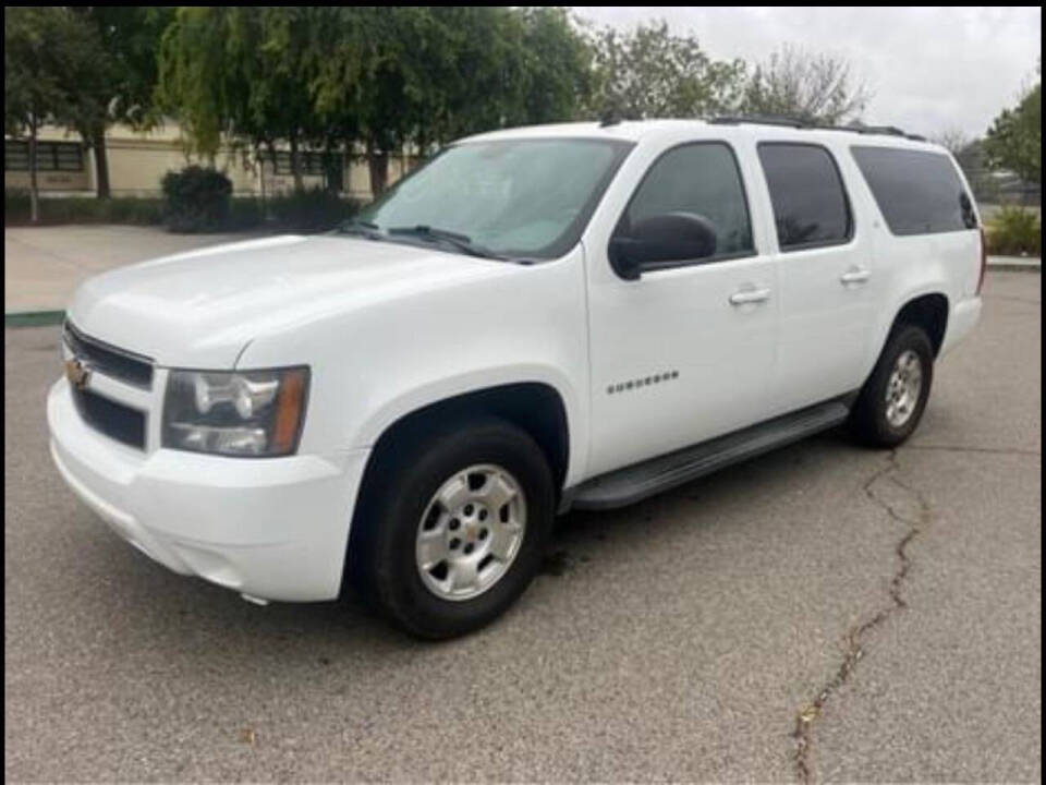 2012 Chevrolet Suburban for sale at AUTO 4 LESS in Fresno, CA