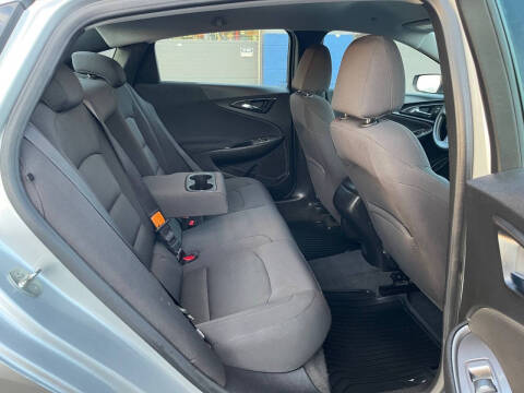 2018 Chevrolet Malibu LS