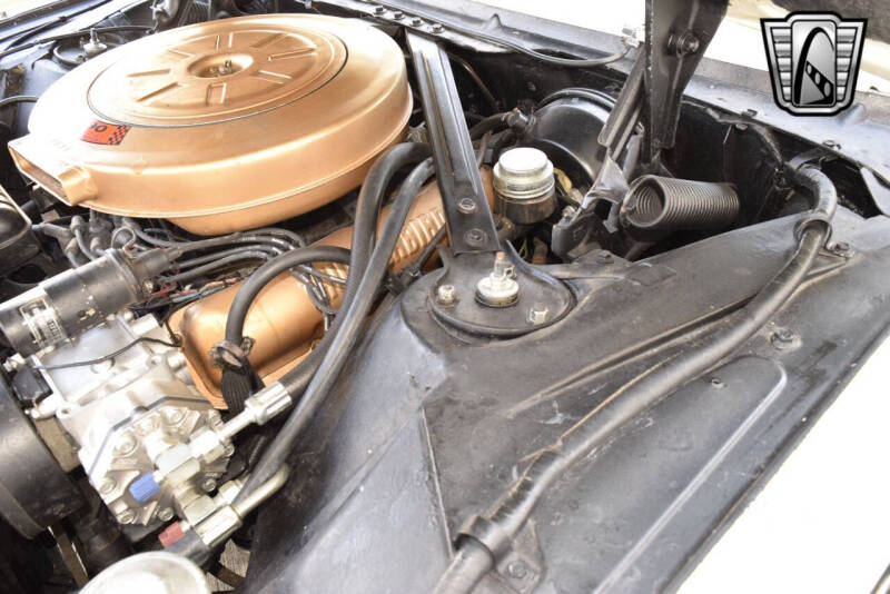 1963 Ford Thunderbird