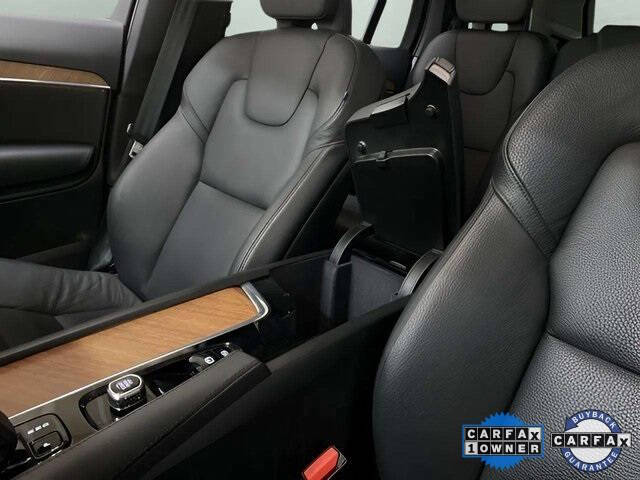 2025 Volvo XC90 B6 Plus Bright Theme 7P