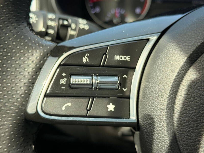 2022 Kia Forte GT Line