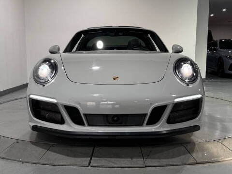 2018 Porsche 911 Targa 4 GTS