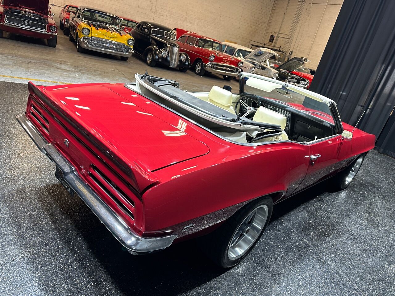 1969 Pontiac Firebird 18