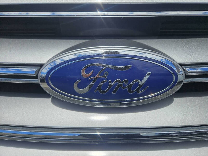 2016 Ford Edge SE