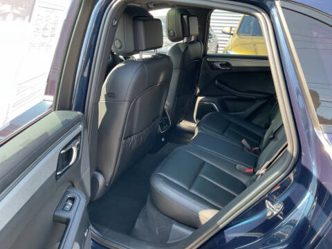 2015 Porsche Macan S