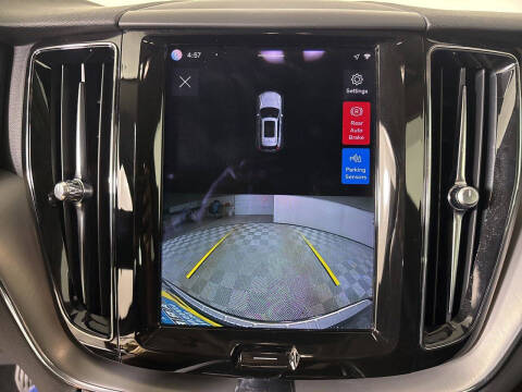 2023 Volvo XC60 B5 Core