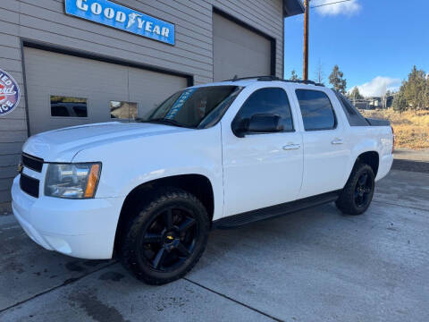 2012 Chevrolet Avalanche LS