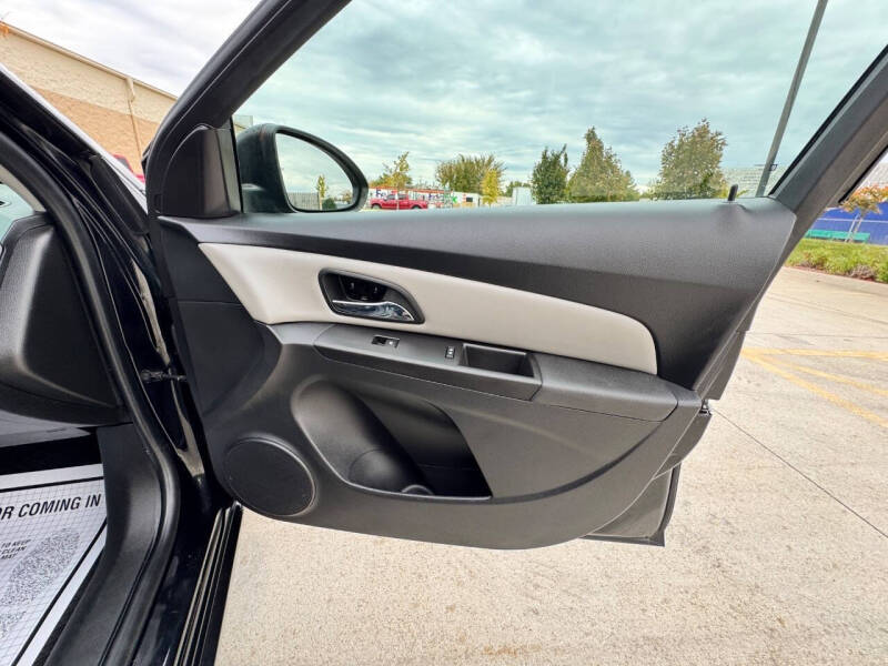 2016 Chevrolet Cruze Limited LS Auto