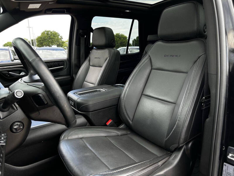 2023 GMC Yukon Denali