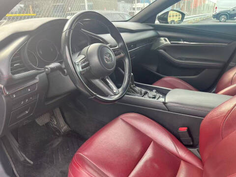 2023 Mazda Mazda3 Hatchback 2.5 S Carbon Edition