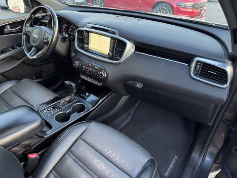 2016 Kia Sorento SX Limited V6