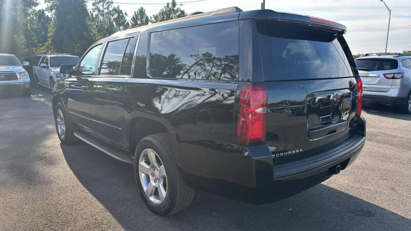 2018 Chevrolet Suburban LS photo 7