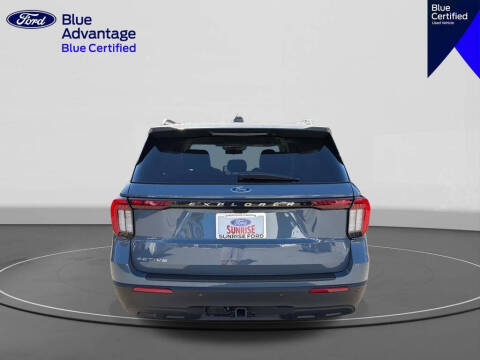 2025 Ford Explorer Active