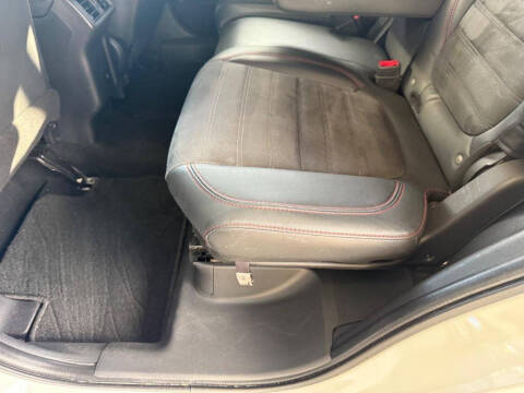 2020 Mitsubishi Outlander LE