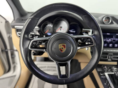 2020 Porsche Macan S