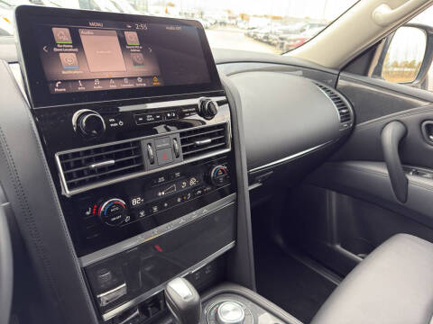 2024 Nissan Armada SV