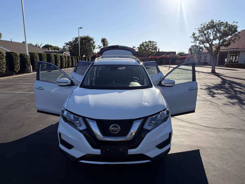 2020 Nissan Rogue S