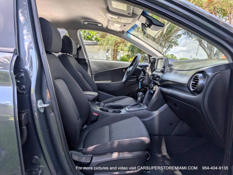 2020 Hyundai Kona SE