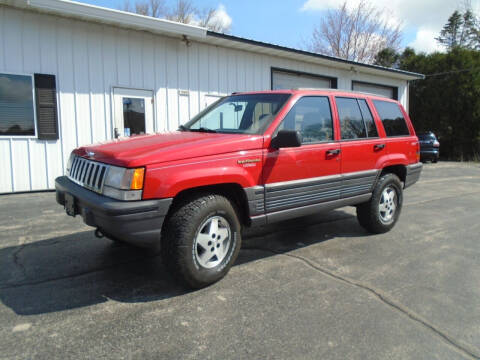 1994 Jeep Grand Cherokee for sale at Route 96 Auto in Dale WI