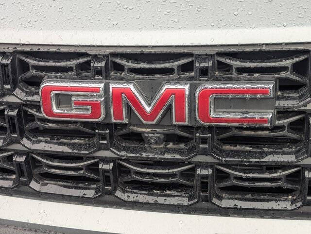 2024 GMC Canyon Elevation