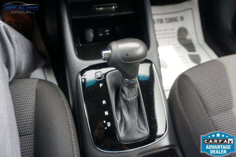 2017 Kia Forte5 LX