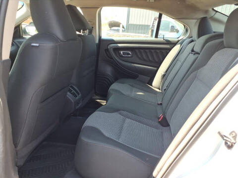 2010 Ford Taurus SEL