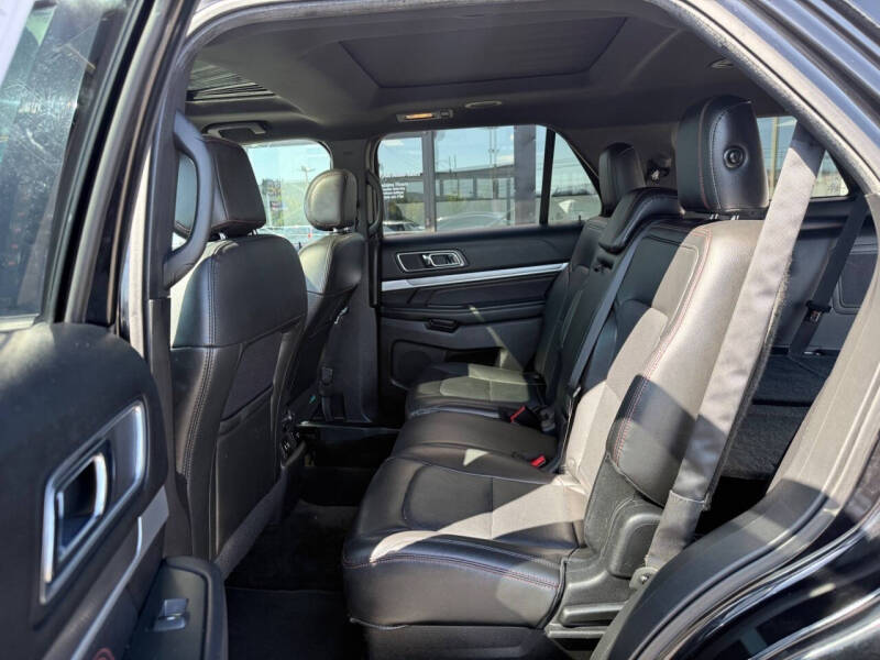 2016 Ford Explorer Sport
