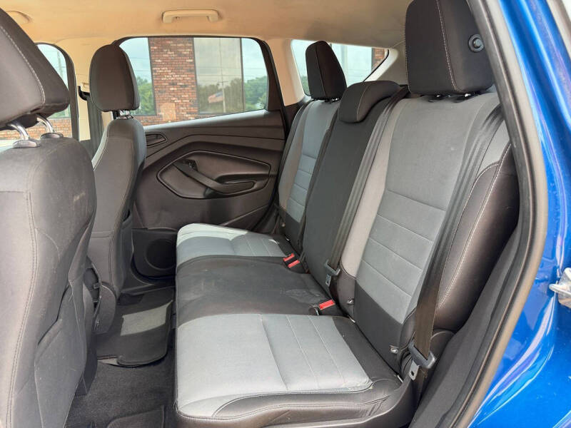 2017 Ford Escape S