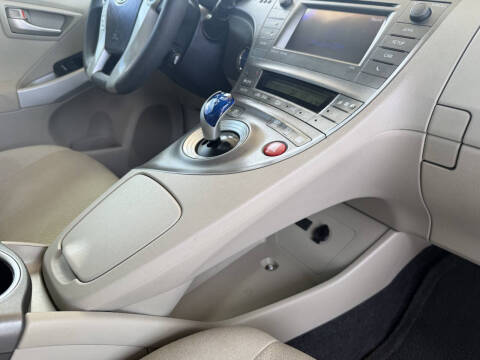 2015 Toyota Prius Three