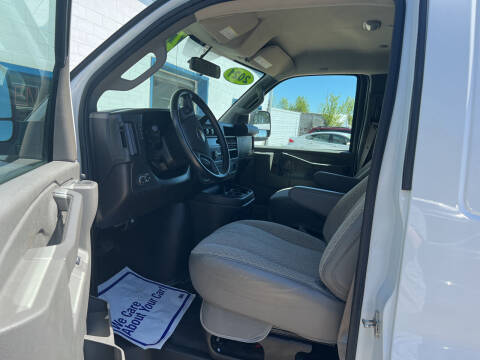 2021 Chevrolet Express 3500