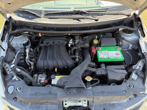 2012 Nissan Versa 1.8 S