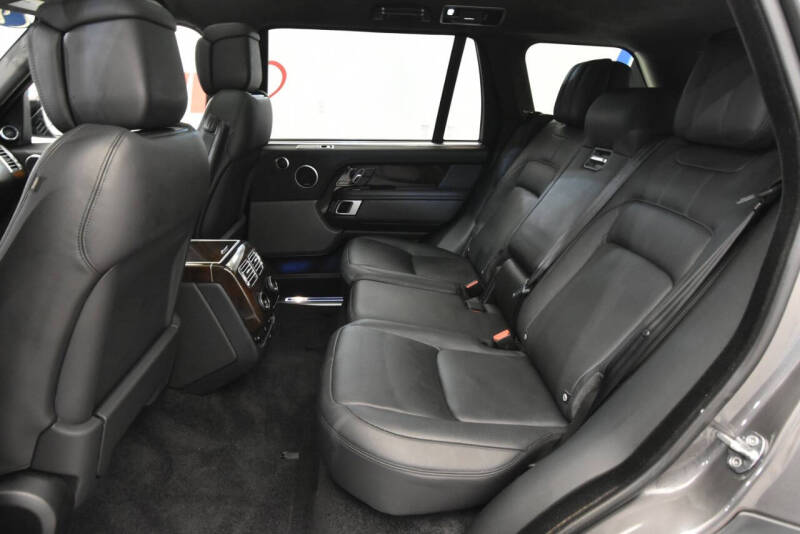 2021 Land Rover Range Rover P525 HSE Westminster Edition