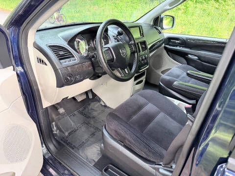 2014 Dodge Grand Caravan American Value Package