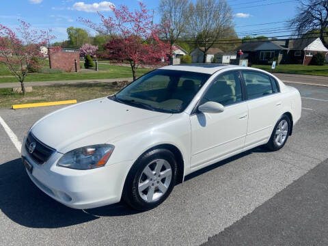 2003 Nissan Altima for sale at Right Pedal Auto Sales INC in Wind Gap PA