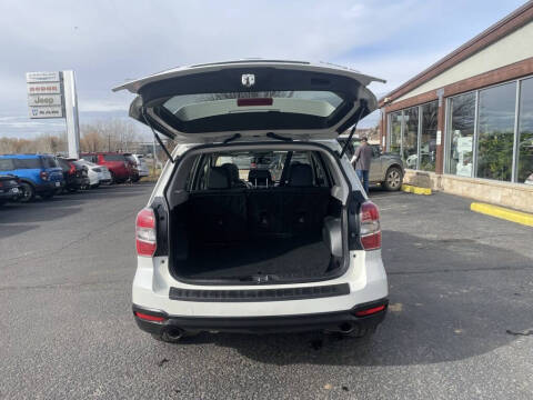 2016 Subaru Forester 2.0XT Premium