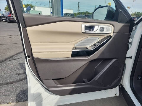 2022 Ford Explorer Hybrid Platinum