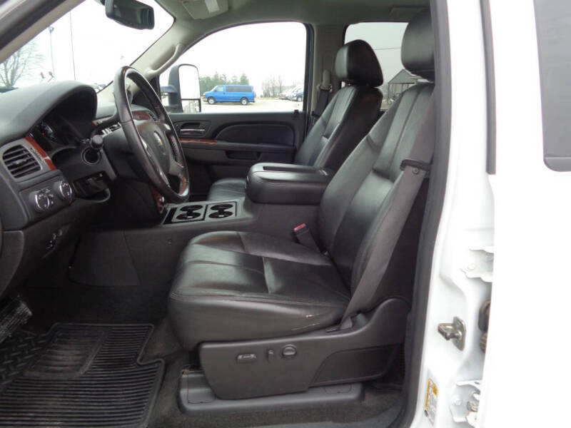 2011 Chevrolet Silverado 3500HD LTZ