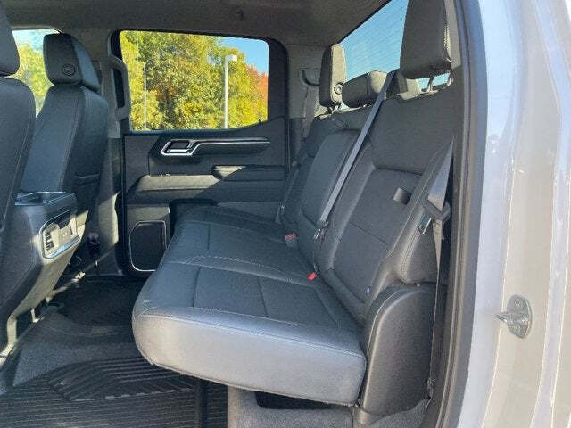 2022 Chevrolet Silverado 1500 29