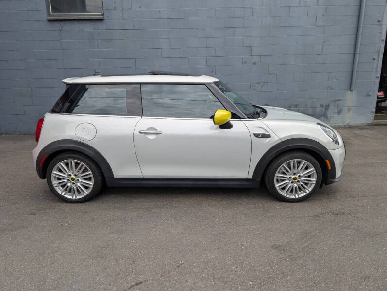 2023 MINI Hardtop 2 Door Cooper SE
