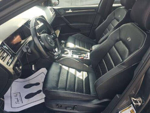 2019 Volkswagen Golf R 4Motion