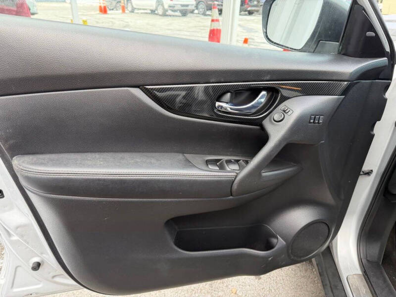 2018 Nissan Rogue SL