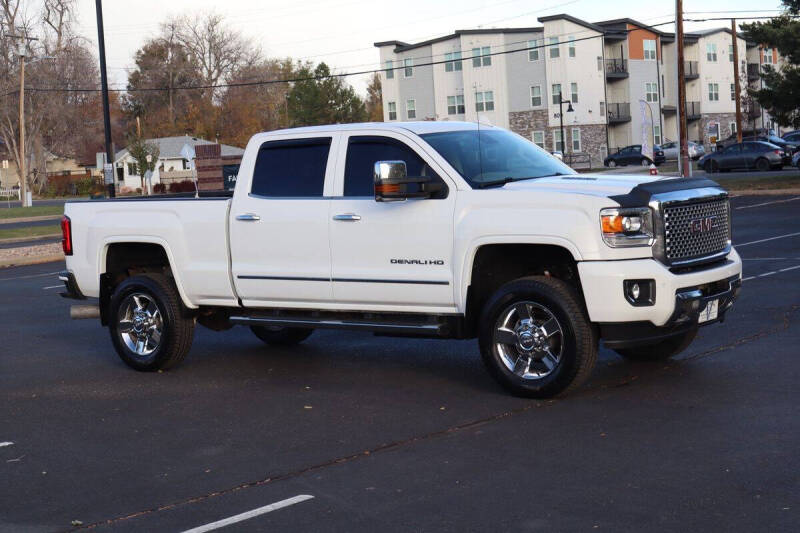 2015 GMC Sierra 2500HD Denali