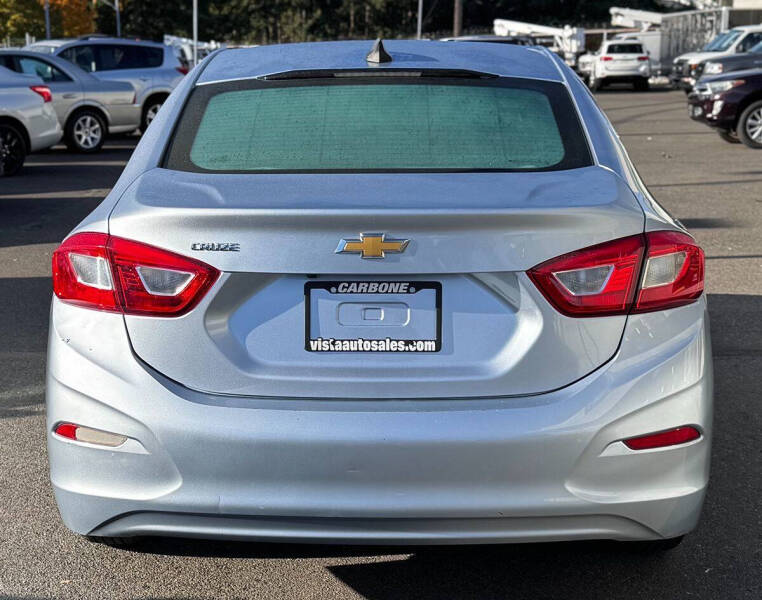 2018 Chevrolet Cruze LS Auto