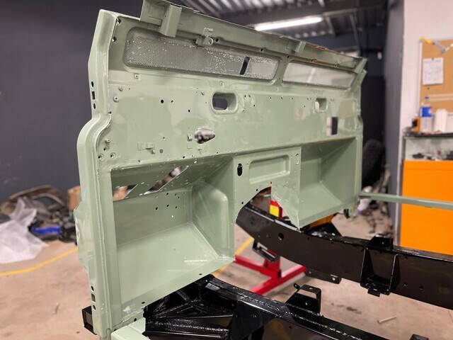 1999 Land Rover Defender 4