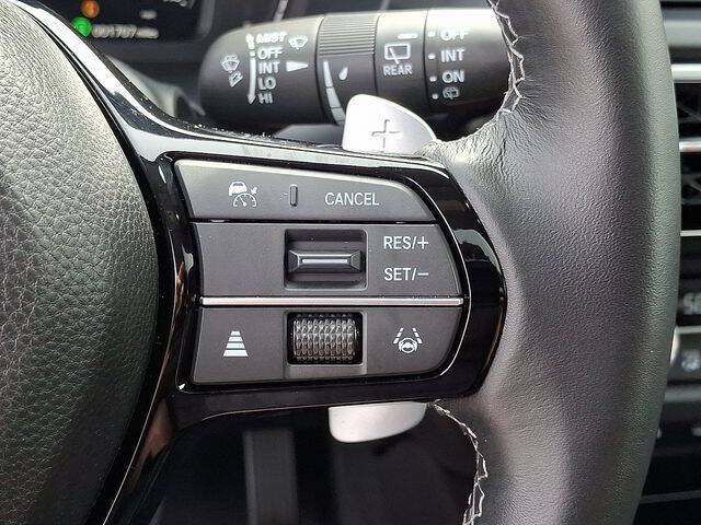 2025 Acura ADX