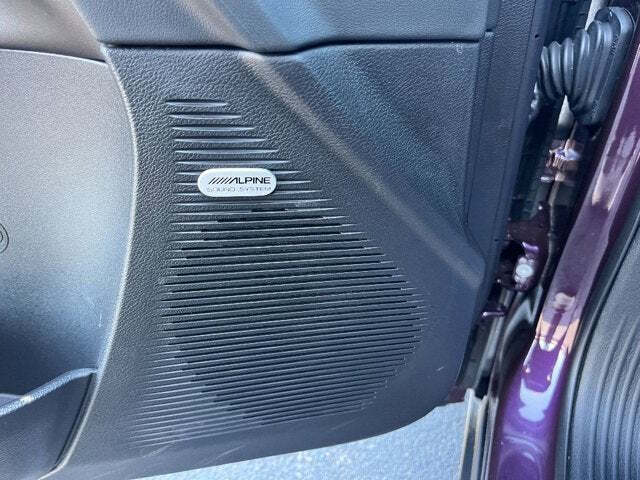 2020 Dodge Challenger 38