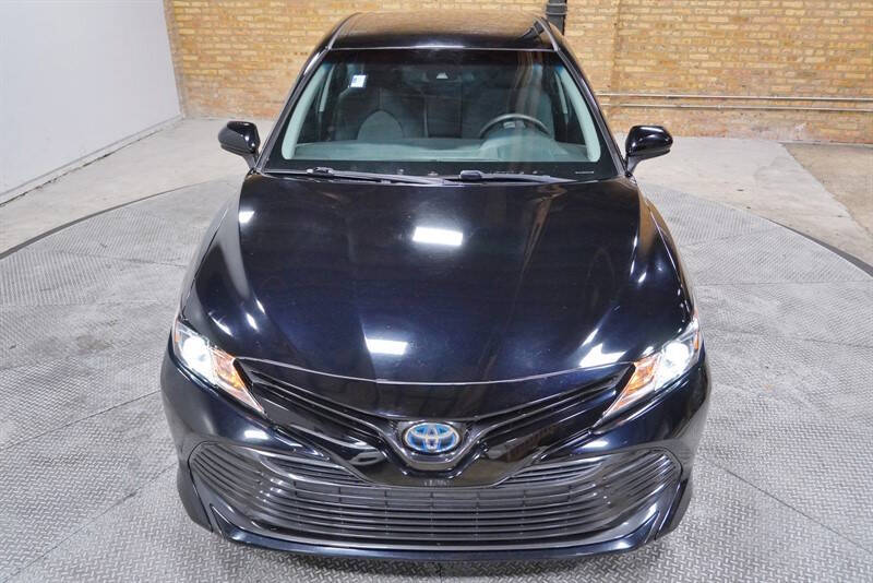 2018 Toyota Camry Hybrid LE